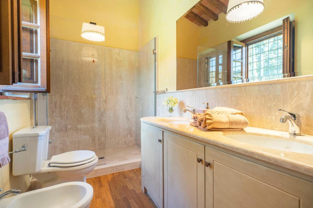 Casa Loretta, Your Luxurious Getaway With Stunning Views Nievole 外观 照片